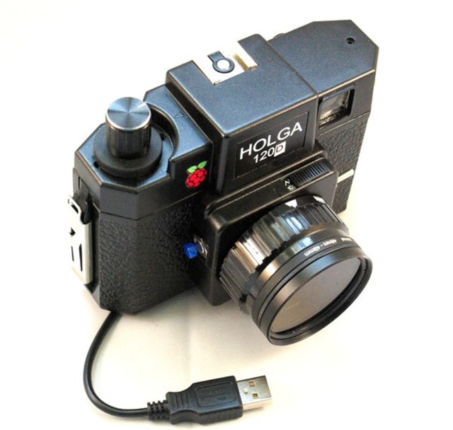 Raspberry Pi hacked into a Holga 120 Film Camera